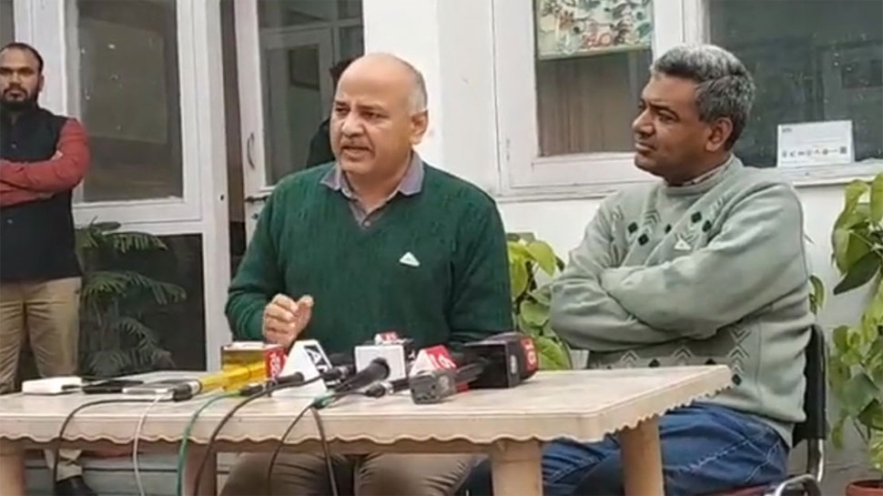 बजट में मेट्रो के चौथे चरण के लिए कोई प्रावधान नहीं, दिल्ली के साथ सौतेला व्यवहार: AAP सरकार