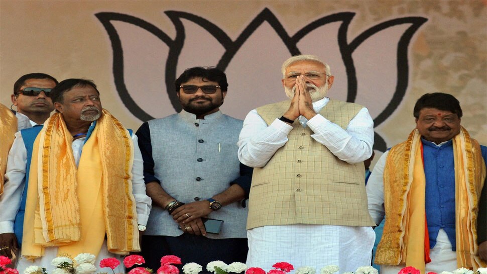 पीएम नरेंद्र मोदी को बीच में ही रोकना पड़ा अपना भाषण, बाद में मांगी माफी