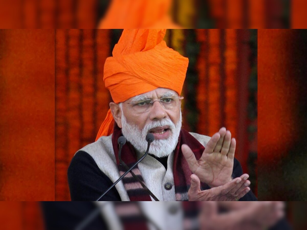 श्रीनगर में पीएम मोदी ने आतंकवाद से लड़ने का संकल्‍प एक बार फि‍र दोहराया. फोटो : पीटीआई