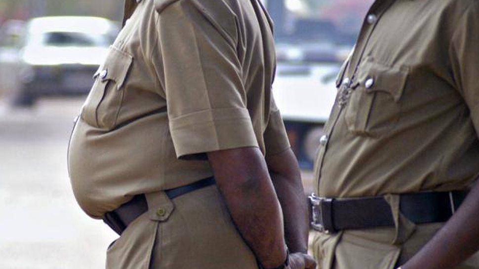 स्मार्ट पुलिसिंग से कंट्रोल होगा पटना का ट्रैफिक, ड्यूटी से हटाए जाएंगे तोंद वाले पुलिसकर्मी स्मार्ट पुलिसिंग से कंट्रोल होगा पटना का ट्रैफिक, ड्यूटी से हटाए जाएंगे तोंद वाले पुलिसकर्मी