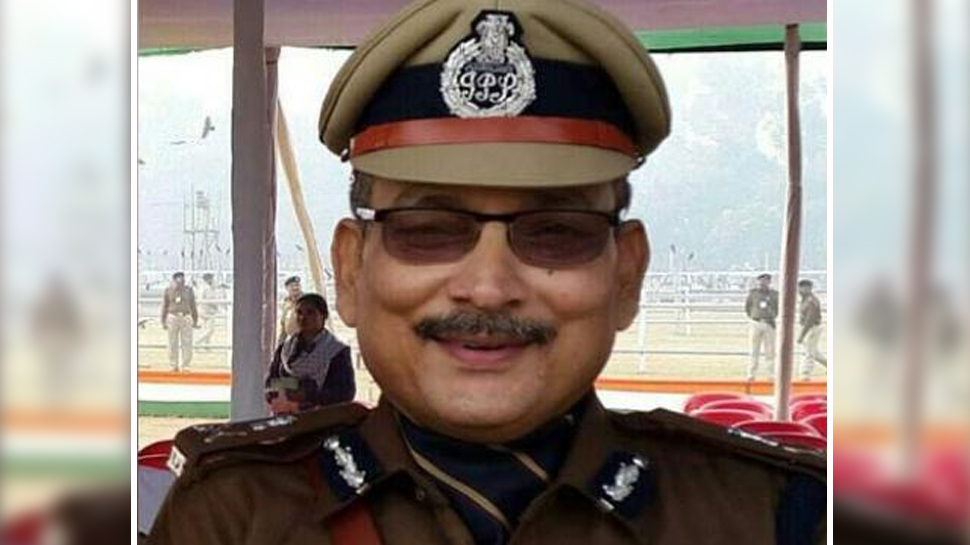 बिहार DGP की अपराधियों को खरी-खरी- 'पुलिस गोली का जवाब गोली से देगी, हनुमान चालीसा नहीं पढ़ेगी' बिहार DGP की अपराधियों को खरी-खरी- 'पुलिस गोली का जवाब गोली से देगी, हनुमान चालीसा नहीं पढ़ेगी'