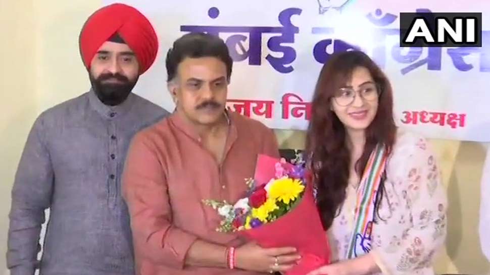 टीवी एक्ट्रेस शिल्पा शिंदे कांग्रेस में हुईं शामिल, रह चुकी हैं Bigg Boss Winner