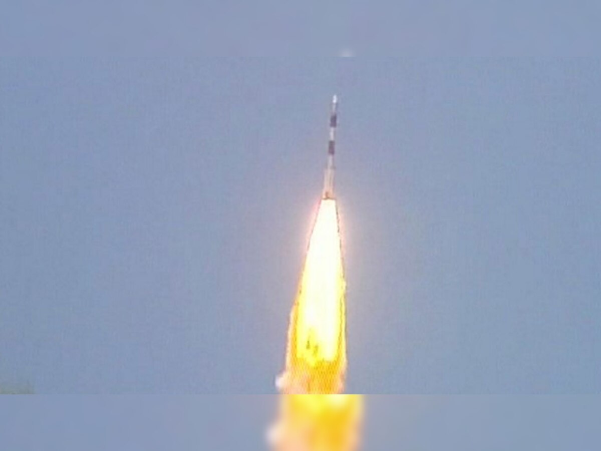 नासा ने अंतरिक्ष यात्रियों को भेजने की जिम्मेदारी स्पेसएक्स और बोइंग को दी है. (फाइल फोटो)