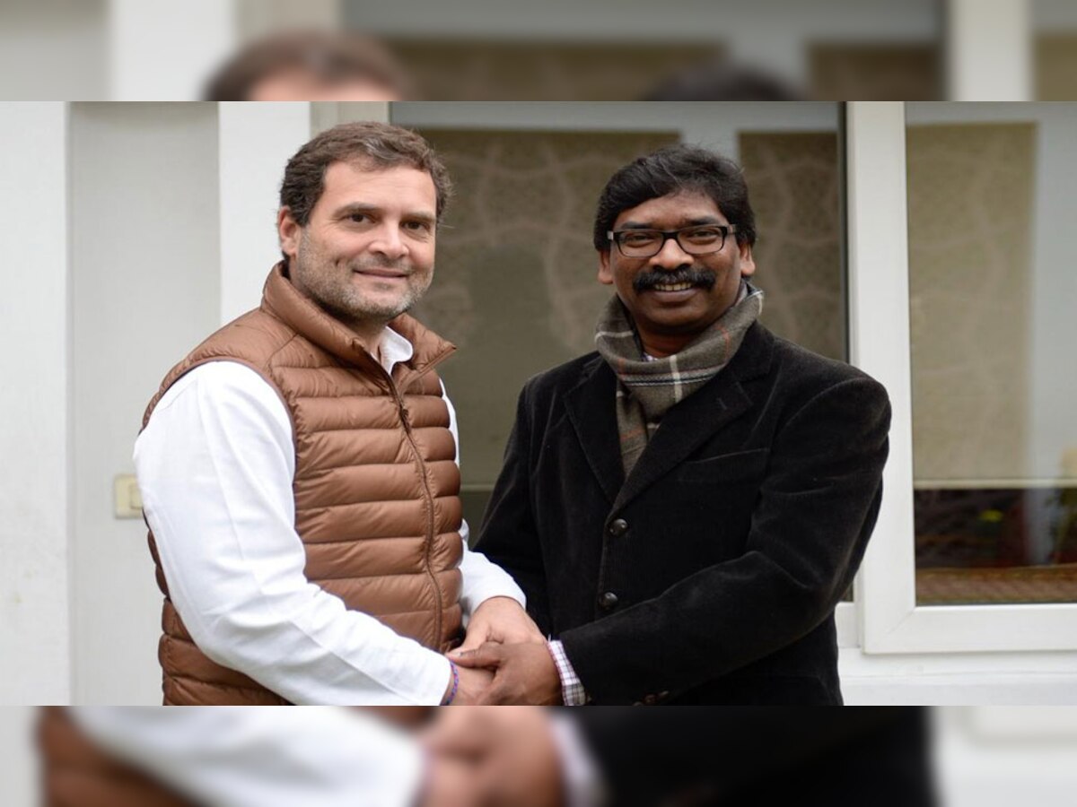 हेमंत सोरेन ने राहुल गांधी से मुलाकात की है. (फोटो साभारः ANI)