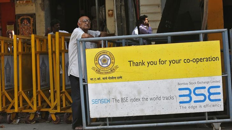 इस दिग्गज कंपनी के शेयर में बड़ी गिरावट, 11 हजार से नीचे आया निफ्टी इस दिग्गज कंपनी के शेयर में बड़ी गिरावट, 11 हजार से नीचे आया निफ्टी