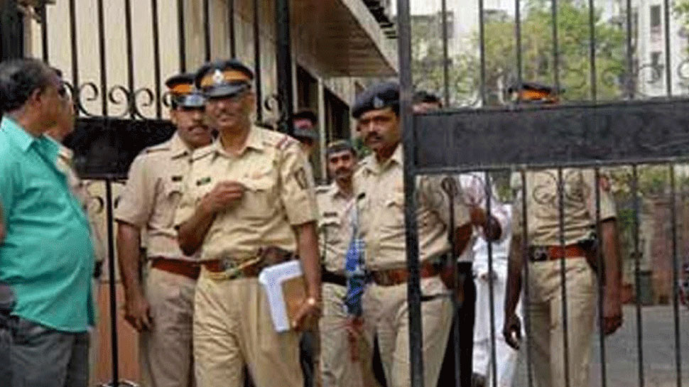 महिला और परिवार का किया बहिष्कार तो पंचायत के खिलाफ हुआ मामला दर्ज महिला और परिवार का किया बहिष्कार तो पंचायत के खिलाफ हुआ मामला दर्ज