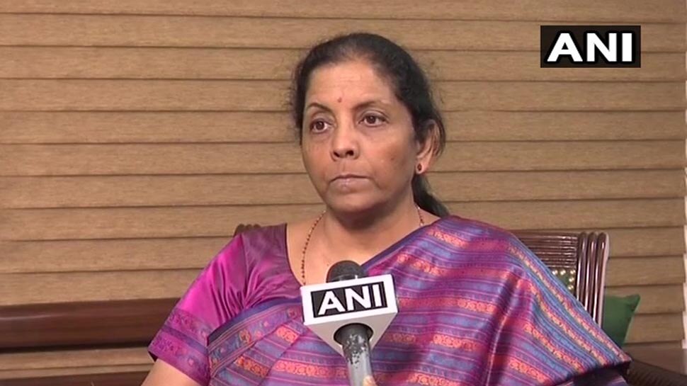 राफेल पर रक्षामंत्री निर्मला सीतारमन ने दिया जवाब, कांग्रेस और राहुल झूठ बोल रहे हैं