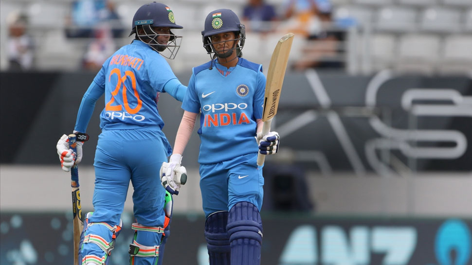 दो मैच गंवा चुकी भारतीय महिला टीम, अब तीसरे टी20 में जीत का बड़ा दबाव