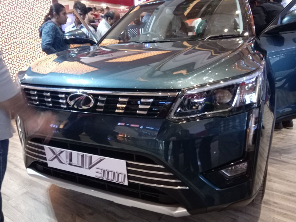 सीट बेल्ट रिमांइडर की भी सुविधा mahindra XUV 300 Launched in India