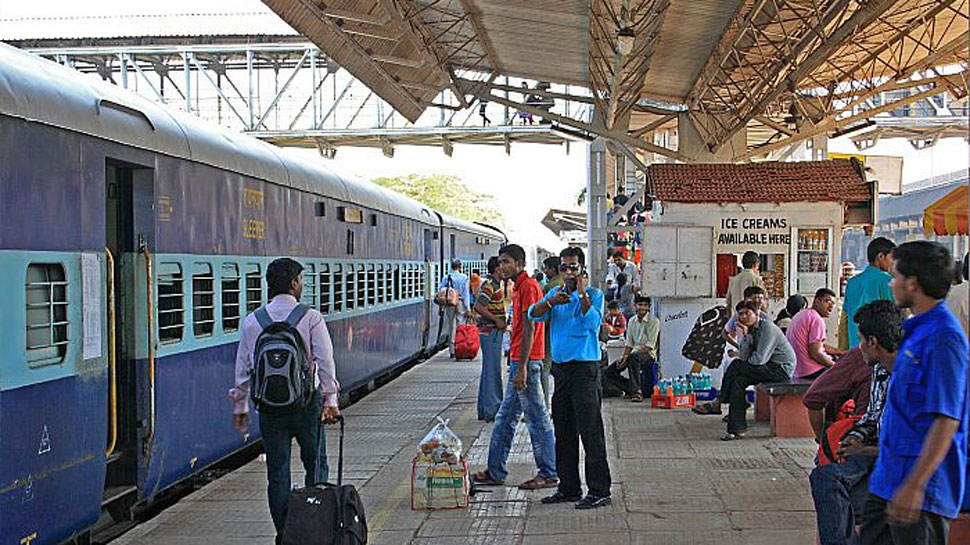 इस साल इन 50 स्टेशन की बदल जाएगी सूरत, 7500 करोड़ से काम होगा पूरा इस साल इन 50 स्टेशन की बदल जाएगी सूरत, 7500 करोड़ से काम होगा पूरा