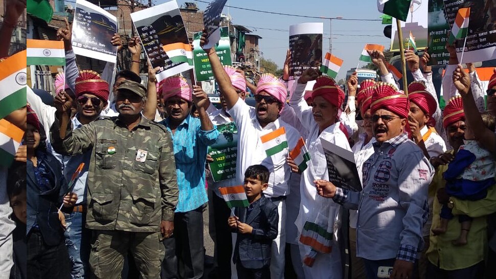 पूरी शादी की बारात देशप्रेम से सराबोर होगी The whole wedding procession will be filled with patriotism