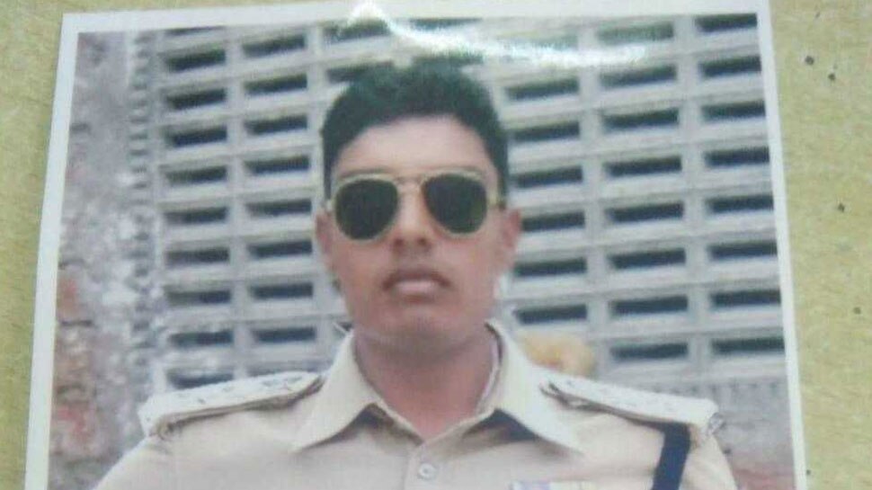 राजस्थान: नेता जी विधायक नहीं बने तो पुलिस की वर्दी पहन कर शुरू कर दी उगाही