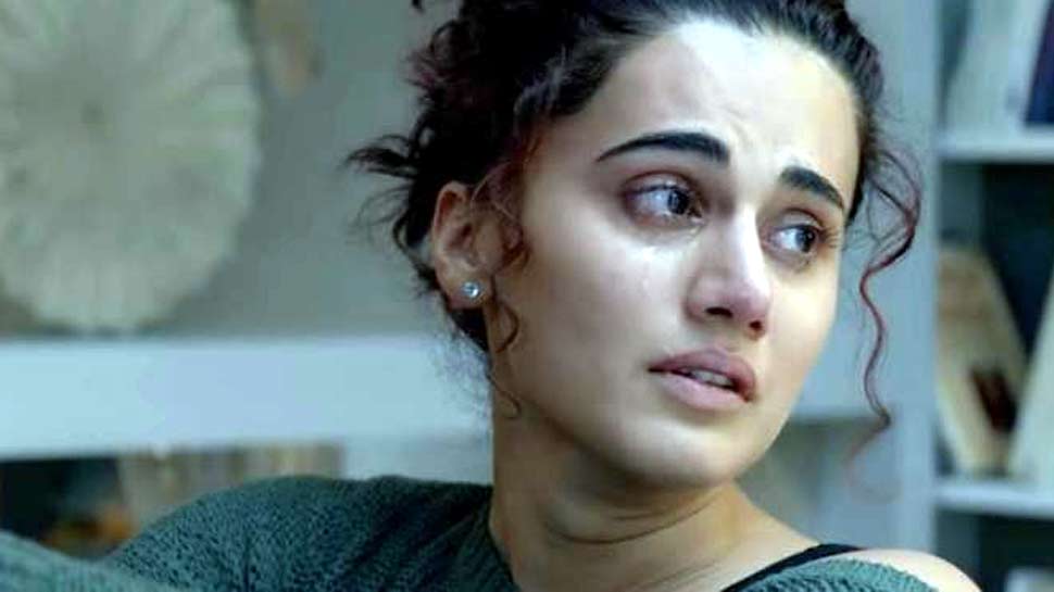Video : तापसी पन्नू की फिल्म 'बदला' का सॉन्ग हुआ रिलीज, सुनकर हो जाएंगे इमोशनल Video : तापसी पन्नू की फिल्म 'बदला' का सॉन्ग हुआ रिलीज, सुनकर हो जाएंगे इमोशनल