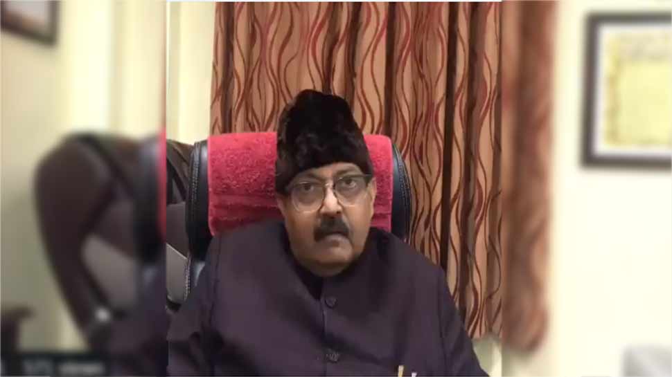 RSS के नाम संपत्ति करके बोले अमर सिंह, 'प्रियंका का राजनीति में स्वागत, पर दिल्ली है दूर' RSS के नाम संपत्ति करके बोले अमर सिंह, 'प्रियंका का राजनीति में स्वागत, पर दिल्ली है दूर'