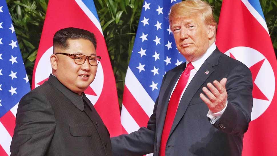 दोनों नेताओं के बीच पहली बैठक 12 जून को सिंगापुर में हुई थी. (फाइल फोटो) दोनों नेताओं के बीच पहली बैठक 12 जून को सिंगापुर में हुई थी. (फाइल फोटो)