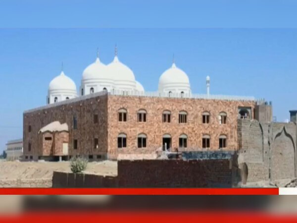 जैश का मुख्यालय पाकिस्तान के बहावलपुर में है.