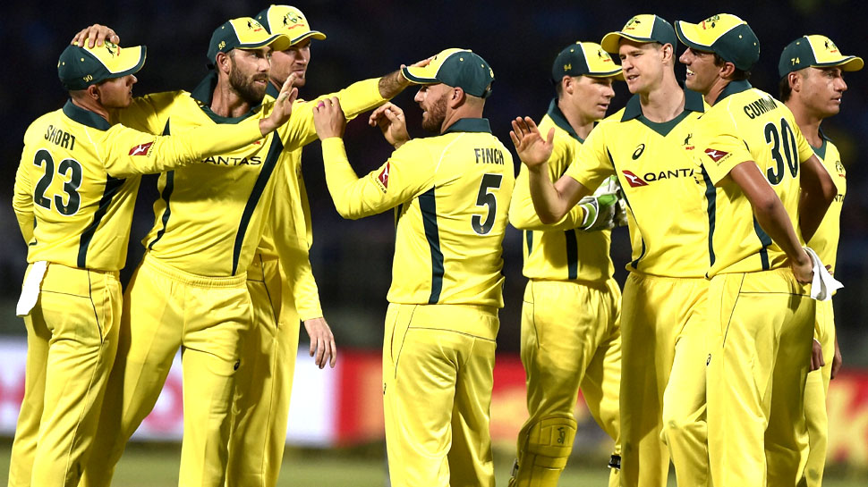 INDvsAUS: ऑस्ट्रेलिया ने आखिरी ओवर में 14 रन बनाकर पहला टी20 मैच जीता, सीरीज में बढ़त ली INDvsAUS: ऑस्ट्रेलिया ने आखिरी ओवर में 14 रन बनाकर पहला टी20 मैच जीता, सीरीज में बढ़त ली