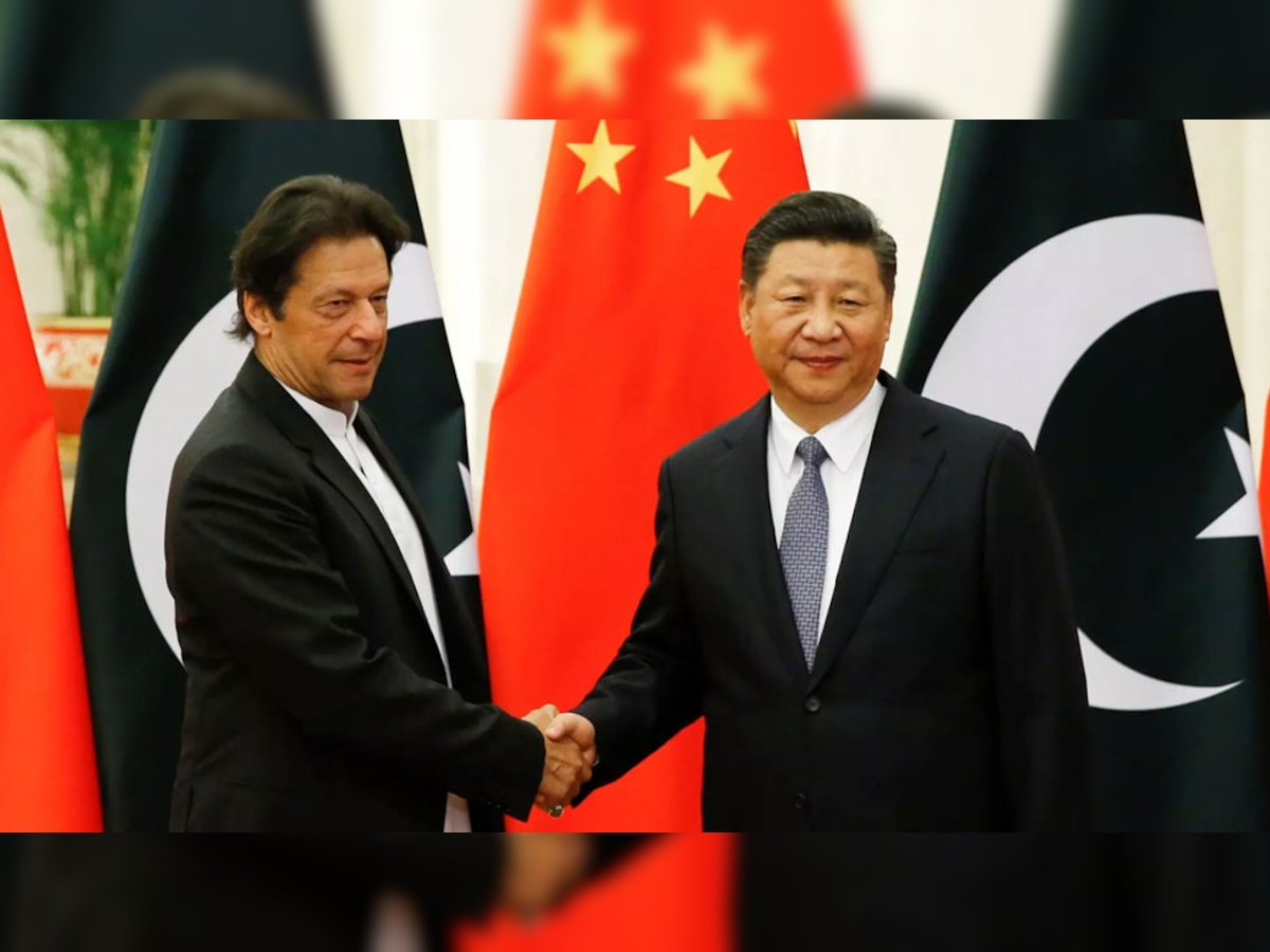 चीन हमेशा पाकिस्तान का बचाव करता रहा है. जैश ए मोहम्मद प्रमुख मसूद अजहर को अंतरराष्ट्रीय आतंकी घोषित किए जाने में भी चीन ने अड़ंगा लगा रखा है.