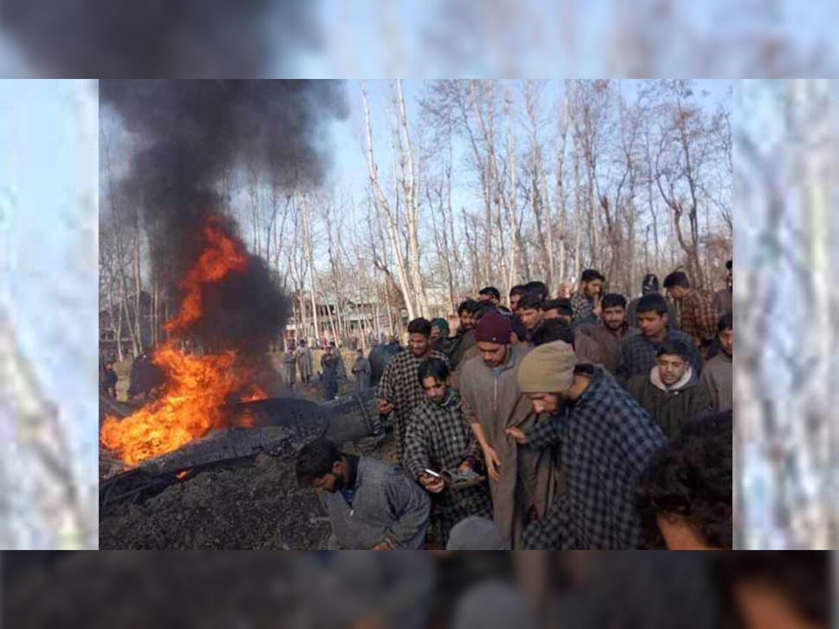 जम्मू कश्मीरः बडगाम में भारतीय वायुसेना का MI-17 विमान क्रैश