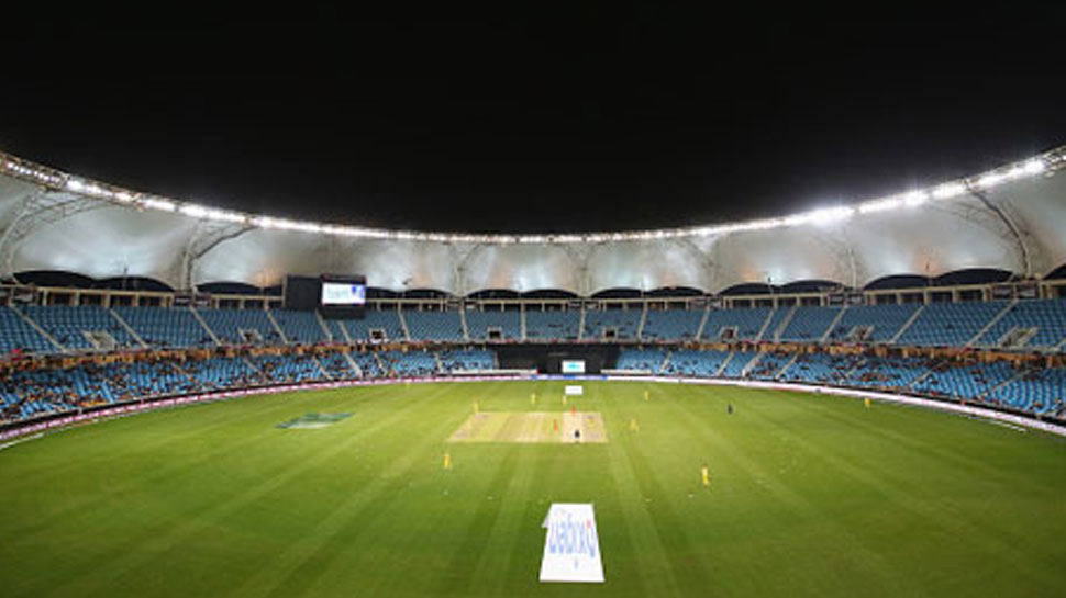 भारतीय क्रिकेट प्रेमियों को दुबई स्टेडियम में घुसने से रोका गया, PSL मैच देखने पहुंचे थे भारतीय क्रिकेट प्रेमियों को दुबई स्टेडियम में घुसने से रोका गया, PSL मैच देखने पहुंचे थे