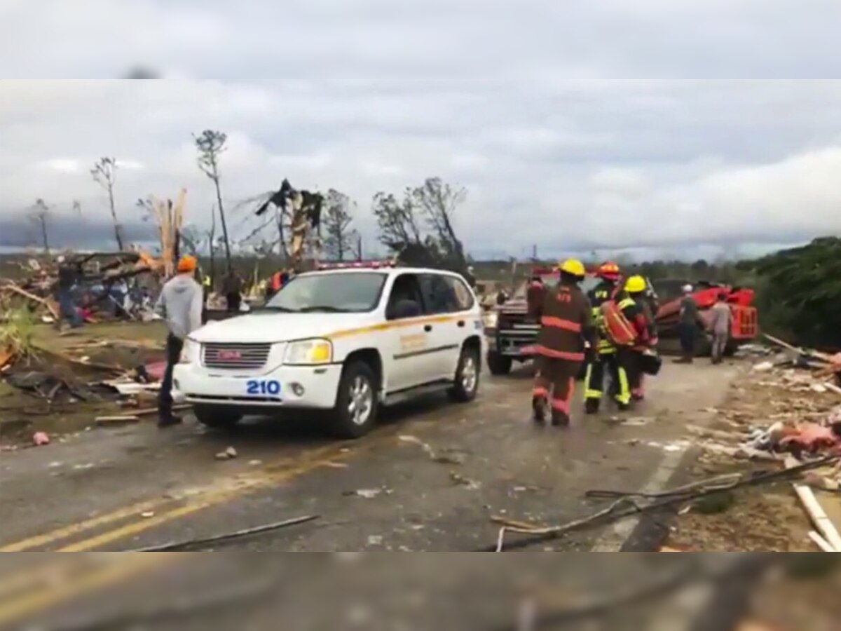 अमेरिका के अलाबामा में तूफान से 14 लोगों की मौत, सैकड़ों लापता