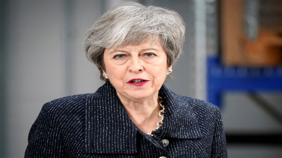 ब्रिटेन की प्रधानमंत्री थेरेसा मे ने ब्रेक्जिट समझौते पर EU से ‘एक और जोर’ लगाने की अपील की
