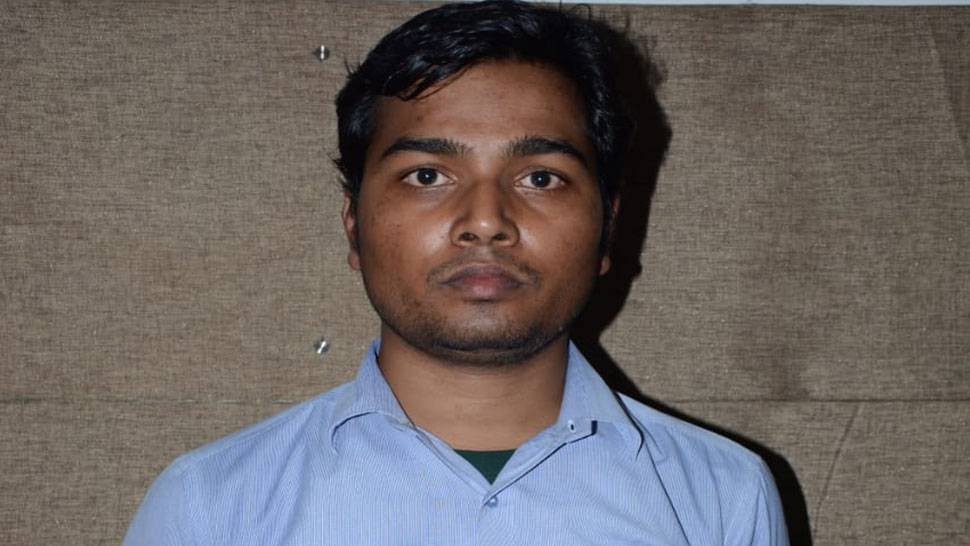 रात होते ही IMO एप्लिकेशन से महिलाओं को भेजता था अश्लील मैसेज और फोटो, पुलिस ने दबोचा रात होते ही IMO एप्लिकेशन से महिलाओं को भेजता था अश्लील मैसेज और फोटो, पुलिस ने दबोचा