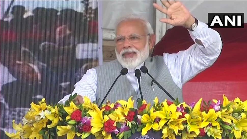PM मोदी बोले, पहले सरकारी धन के दुरुपयोग और घोटाले के लिए जाना जाता था नोएडा-ग्रेटर नोएडा