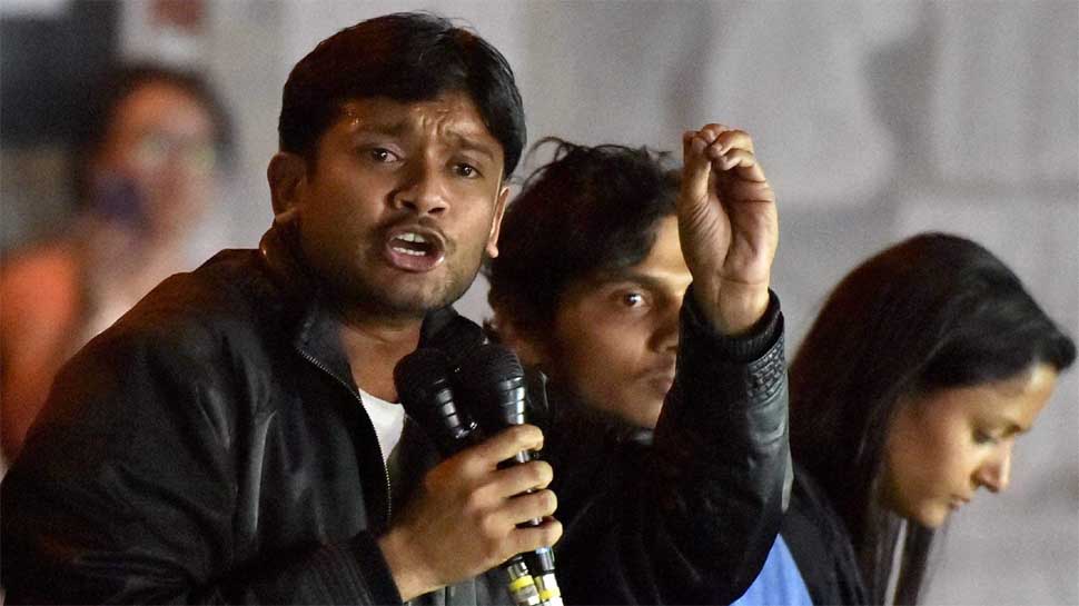 जेएनयू में देशविरोधी नारे लगाने के मामले पर पटियाला हाउस कोर्ट में सोमवार को सुनवाई जेएनयू में देशविरोधी नारे लगाने के मामले पर पटियाला हाउस कोर्ट में सोमवार को सुनवाई