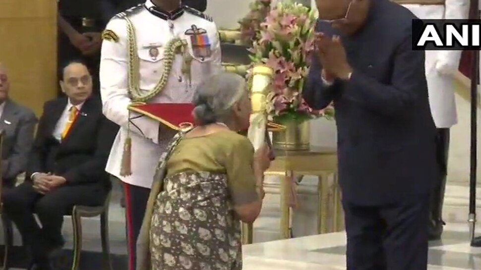 विख्यात पत्रकार कुलदीप नैयर को (मरणोपरांत) पद्म भूषण President Ram Nath Kovind confers Padma Bhushan award (posthumous) upon veteran journalist Kuldip Nayar