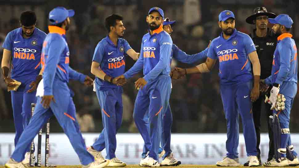 INDvsAUS: भारत पर सीरीज हारने का खतरा, ऑस्ट्रेलिया से दिल्ली में निर्णायक मुकाबला आज INDvsAUS: भारत पर सीरीज हारने का खतरा, ऑस्ट्रेलिया से दिल्ली में निर्णायक मुकाबला आज