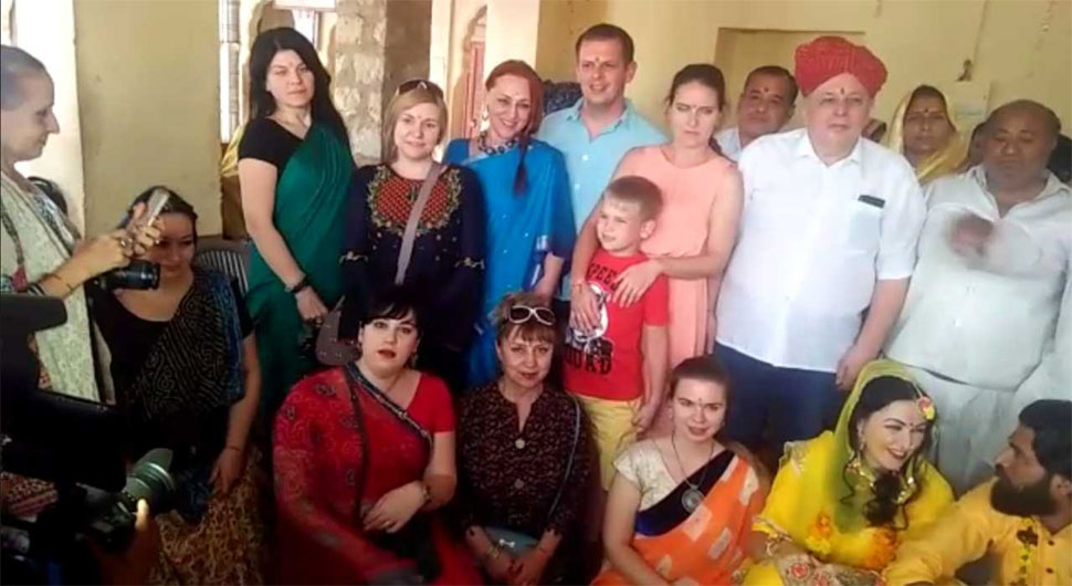 दोनों परिवारों में खासा उत्साह Rajasthan News, Pokhran, Russian Women