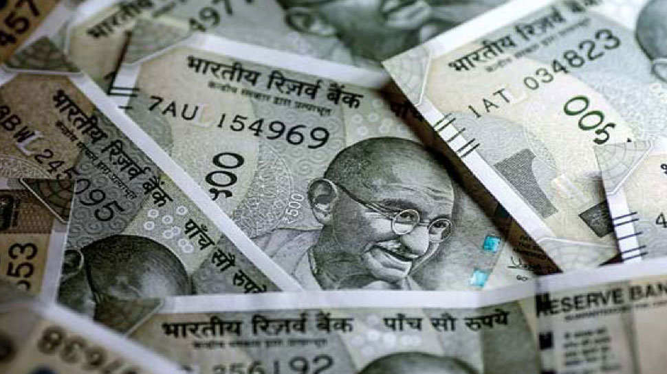 UP: मुजफ्फरनगर में एक कार से सात लाख रुपए की नकदी हुई बरामद, पुलिस कर रही जांच UP: मुजफ्फरनगर में एक कार से सात लाख रुपए की नकदी हुई बरामद, पुलिस कर रही जांच