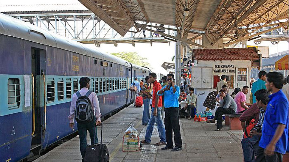 होली पर तत्काल टिकट की प्लानिंग करने वालों को झटका, Railway ने किया बड़ा बदलाव