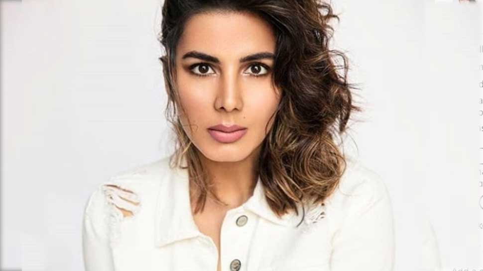 शाहरुख खान की वेब सीरीज 'बार्ड ऑफ ब्लड' में नजर आएंगी कीर्ति कुलहरि, खास है कहानी... शाहरुख खान की वेब सीरीज 'बार्ड ऑफ ब्लड' में नजर आएंगी कीर्ति कुलहरि, खास है कहानी...