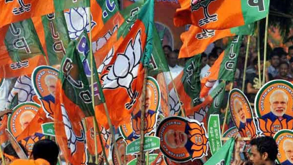 राजस्थान: 'आतंकवाद पर प्रहार, मजबूत सरकार' के नारे के साथ लोकसभा चुनाव में उतरेगी BJP राजस्थान: 'आतंकवाद पर प्रहार, मजबूत सरकार' के नारे के साथ लोकसभा चुनाव में उतरेगी BJP