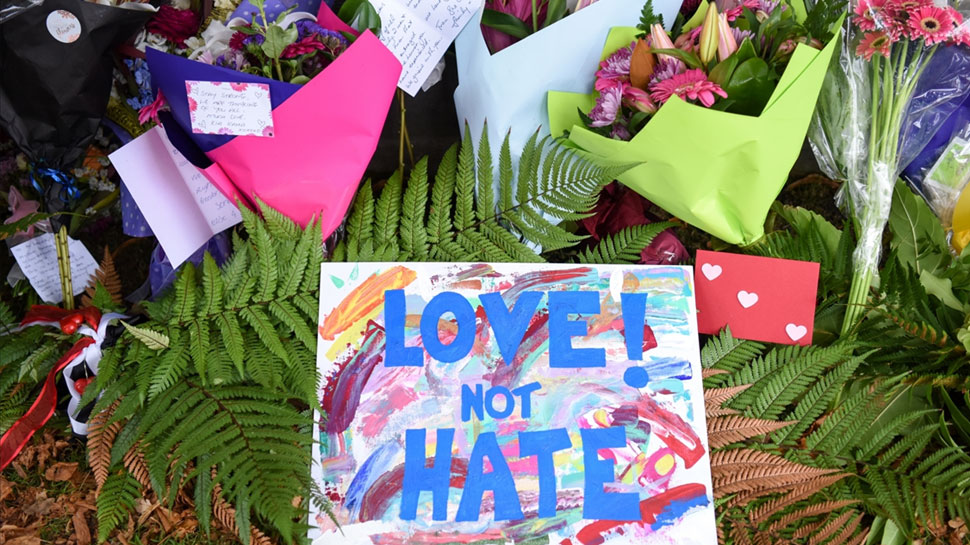VIDEO: न्यूजीलैंड आतंकी हमले के पीड़ितों की याद में लोगों ने भावुक होकर किया खास ‘डांस’