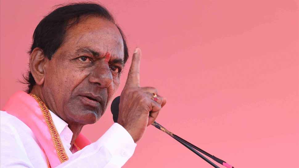 तेलंगाना: TRS नेता का दावा, 'दो-तिहाई कांग्रेस विधायक पाला बदलने को तैयार' तेलंगाना: TRS नेता का दावा, 'दो-तिहाई कांग्रेस विधायक पाला बदलने को तैयार'