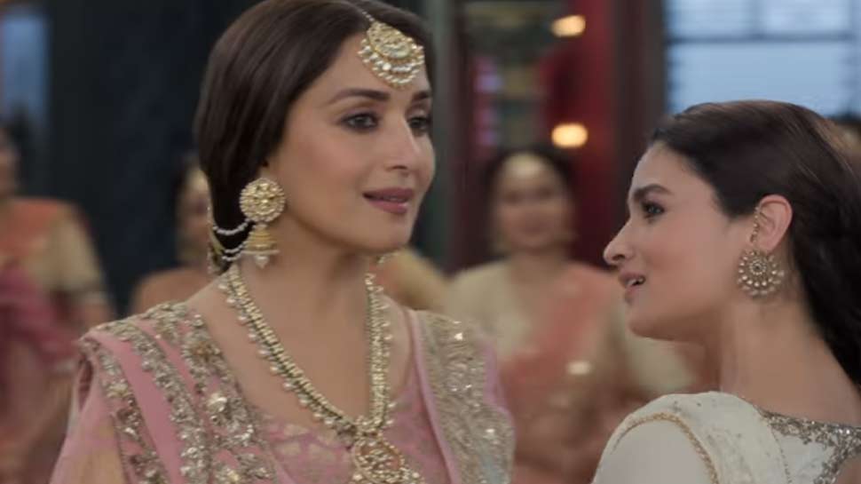 सबके दिलों पर छा गया 'कलंक' का गाना 'घर मोरे परदेसिया', 24 घंटे में मिले करोड़ों व्यूज