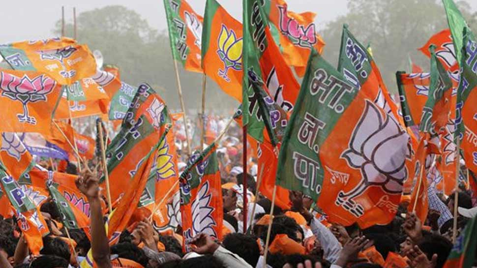 गोवा में BJP की सत्ता बचाने में इस शख्स ने निभाई चाणक्य की भूमिका