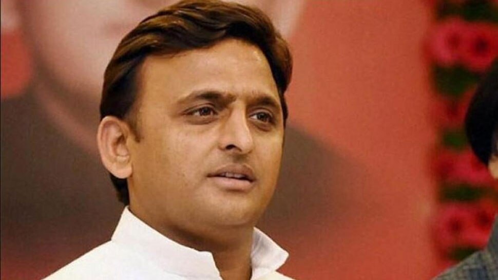 अखिलेश यादव को मिली विरासत में राजनीति, ऐसे तय किया मुख्यमंत्री से सपा मुखिया का सफर