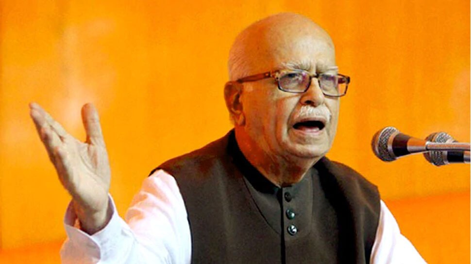 आडवाणी को टिकट नहीं मिलने पर कांग्रेस का तंज, 'मोदी जी बुजुर्गों का आदर नहीं करते'