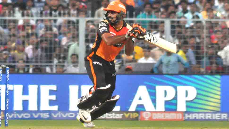 IPL 2019: विजय शंकर ने दूर की हैदराबाद की एक साल पुरानी चिंता, खेली बेशकीमती पारी IPL 2019: विजय शंकर ने दूर की हैदराबाद की एक साल पुरानी चिंता, खेली बेशकीमती पारी