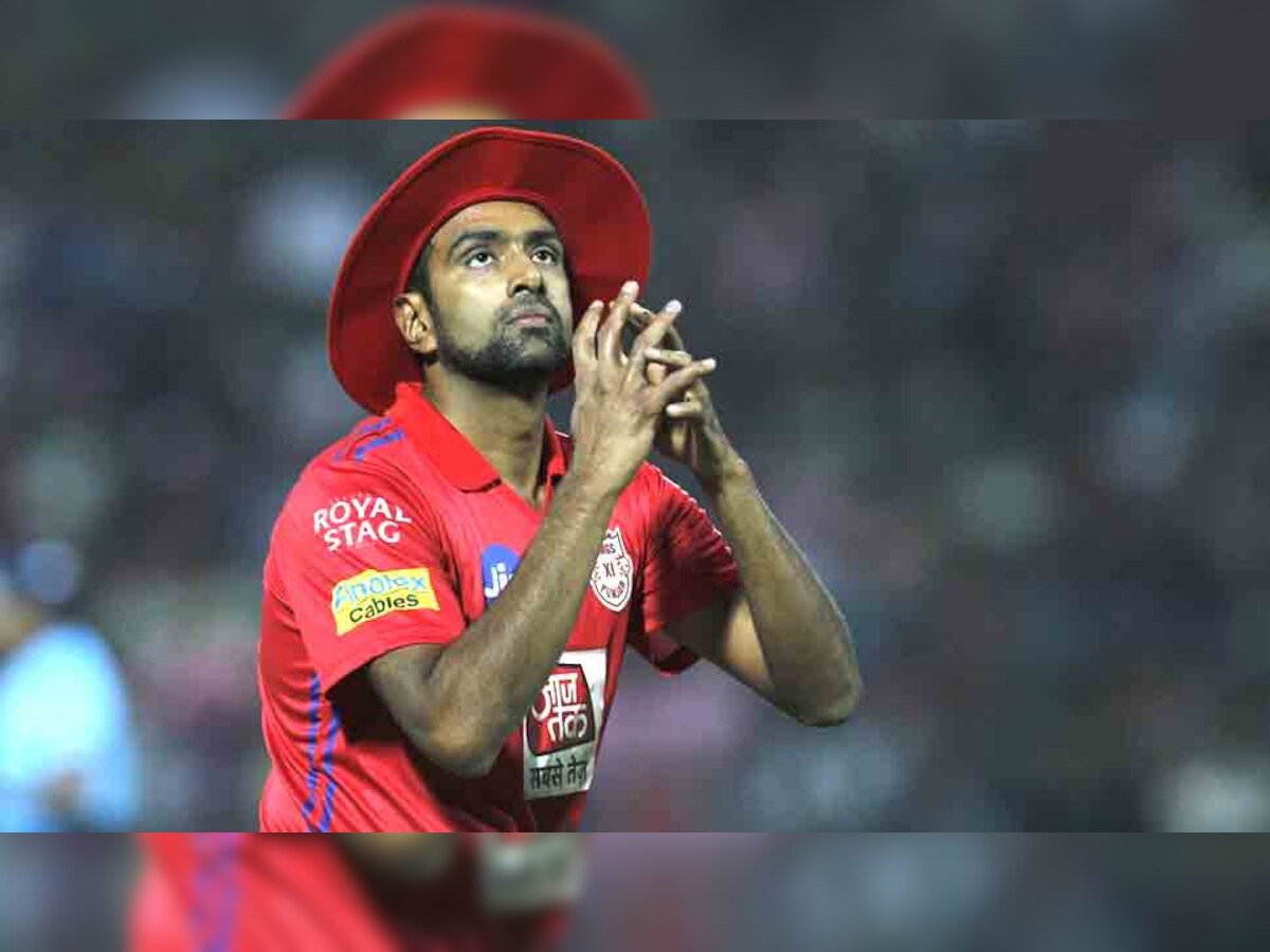 तमिलनाडु के रविचंद्रन अश्विन आईपीएल में पंजाब की टीम की कप्तानी कर रहे हैं. (फोटो: IANS)