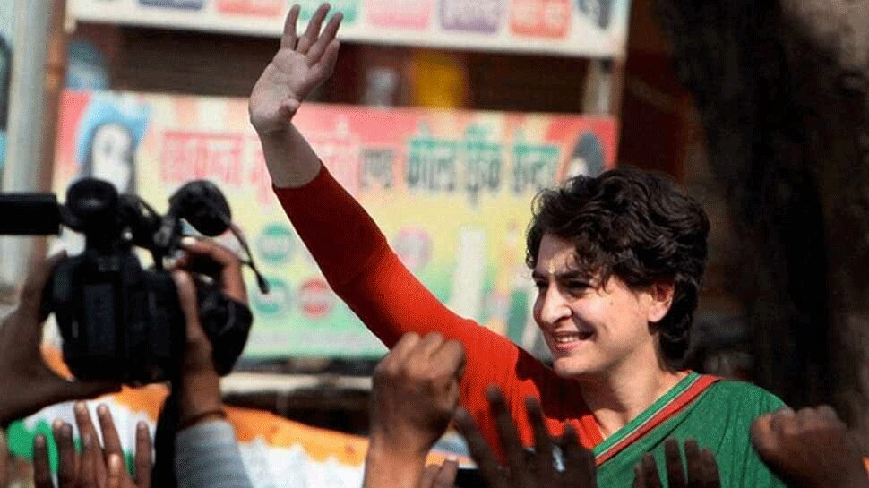 छत्तीसगढ़: कांग्रेस ने चुनाव आयोग को सौंपी स्टार प्रचारकों की लिस्ट, प्रियंका गांधी करेंगी प्रचार