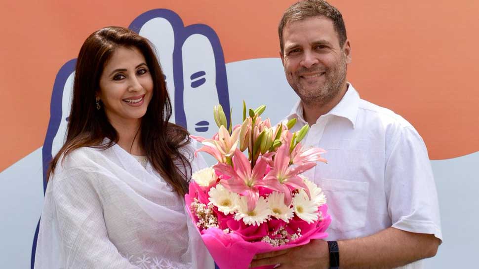 उर्मिला मातोंडकर ने राहुल गांधी की मौजूदगी में ज्वाइन की कांग्रेस, इस सीट से लड़ेंगी चुनाव! उर्मिला मातोंडकर ने राहुल गांधी की मौजूदगी में ज्वाइन की कांग्रेस, इस सीट से लड़ेंगी चुनाव!
