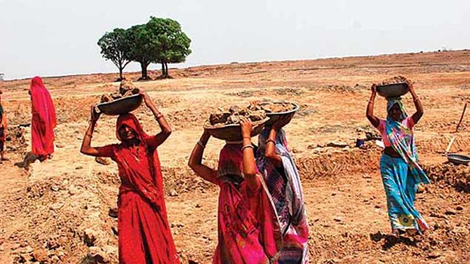मनरेगा मजदूरी की दरों में बदलाव की इजाजत देगा चुनाव आयोग
