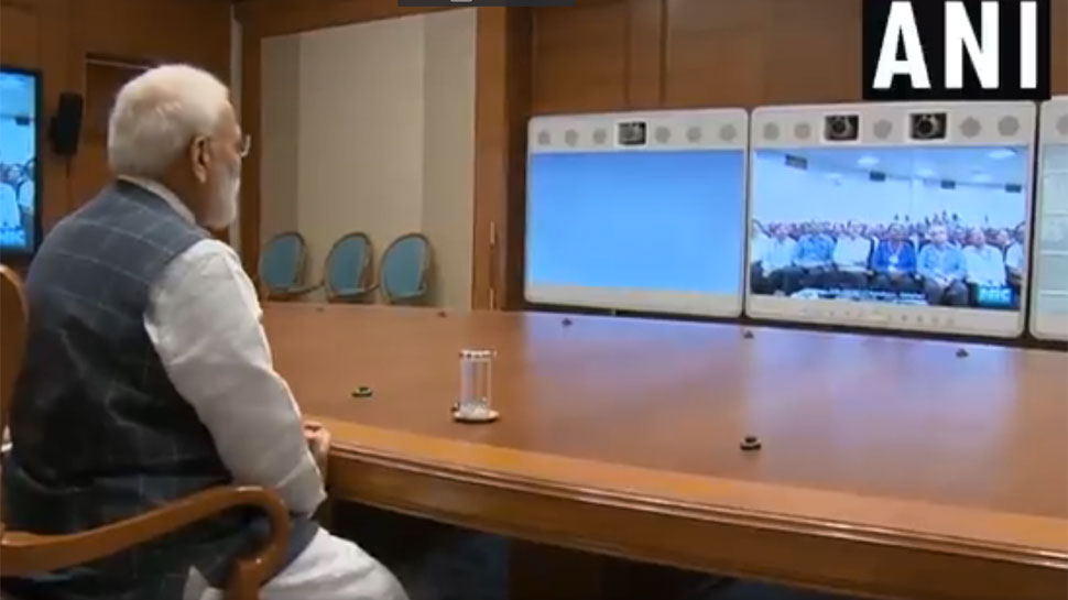 'मिशन शक्ति': PM मोदी ने वैज्ञानिकों से कहा- आपने बता दिया कि हम दुनिया में किसी से कम नहीं 'मिशन शक्ति': PM मोदी ने वैज्ञानिकों से कहा- आपने बता दिया कि हम दुनिया में किसी से कम नहीं