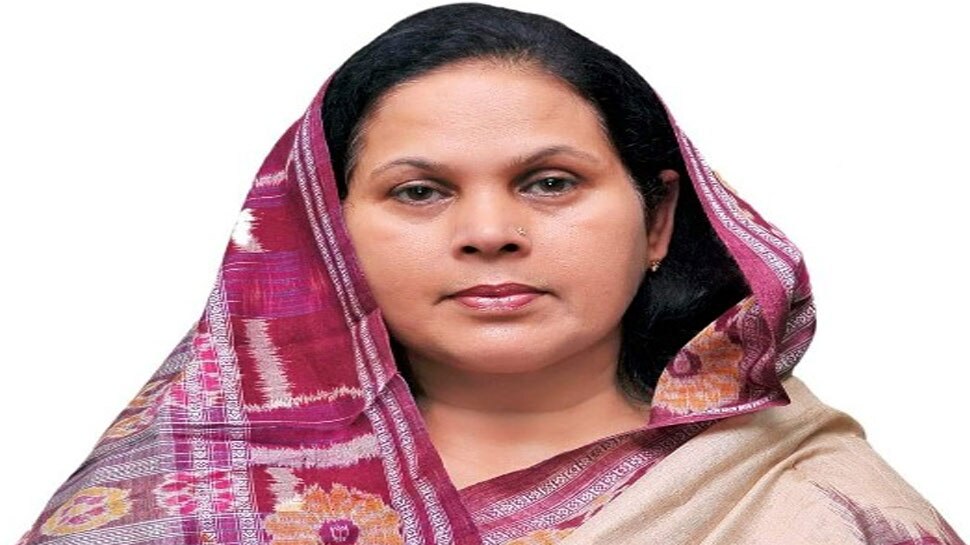 पूर्व सांसद पुतुल सिंह को BJP ने पार्टी से निकाला, बांका से लड़ रही है निर्दलीय चुनाव