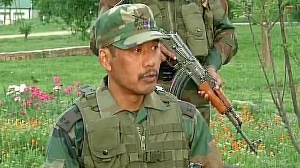पत्थरबाजी से बचने के लिए मानव ढाल बनाने वाले मेजर गोगोई का कोर्ट मार्शल पूरा, प्रमोशन में कटौती संभव